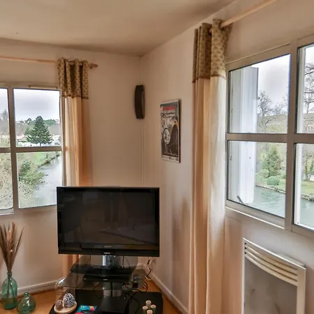 Appartement L'Aube #Vue Imprenable #Balcon #Garage Privatif Le Gond-Pontouvre